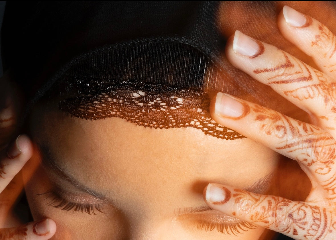 Lace Bonnet