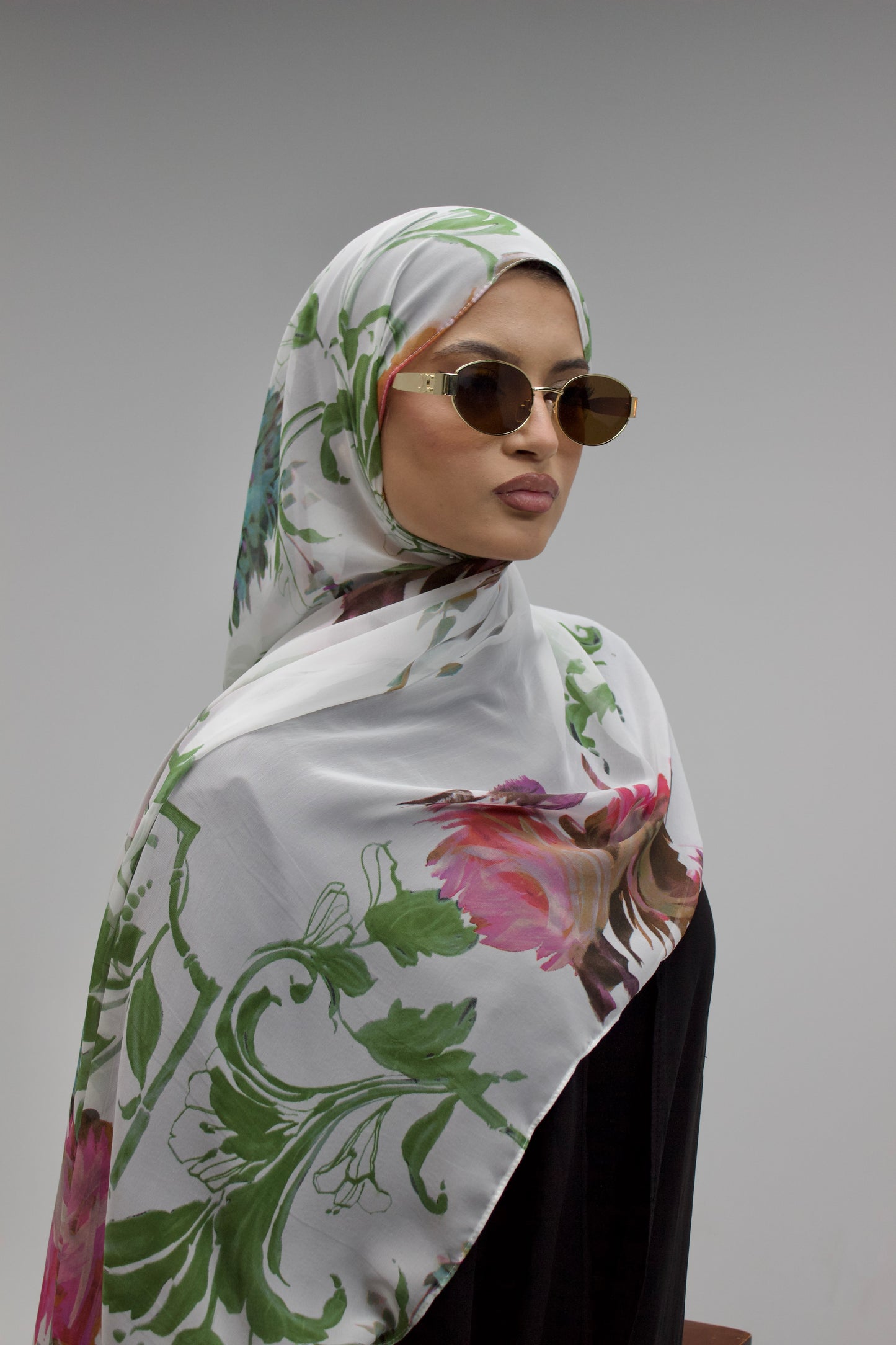 “Dreamy Garden” Crepe Scarf